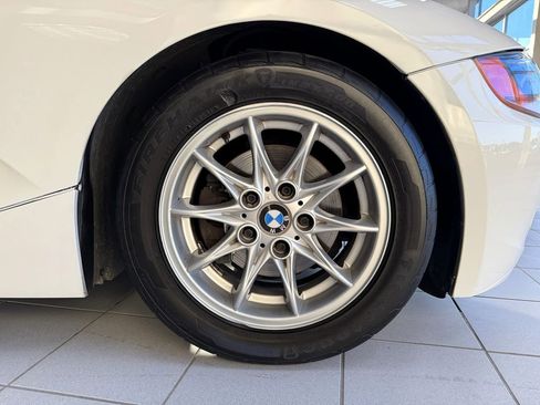 Used 2003 BMW Z4 2.5i image 50