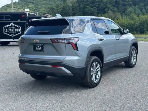 New 2027 Chevrolet Equinox LT AWD/4WD image 7