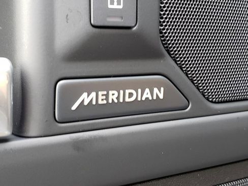 New 2026 Land Rover Defender 110 S image 20