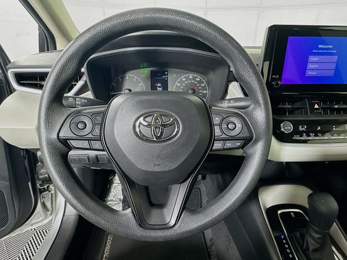 Used 2023 Toyota Corolla LE w/ LE Convenience Package FWD image 15