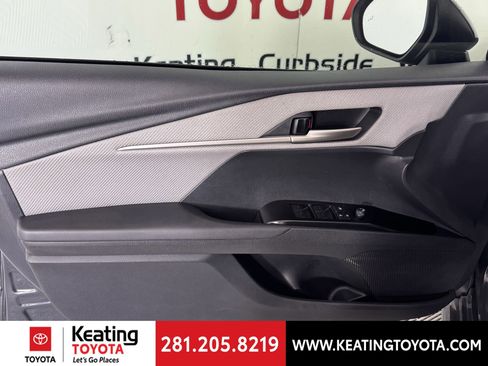 Certified 2025 Toyota Camry SE image 13