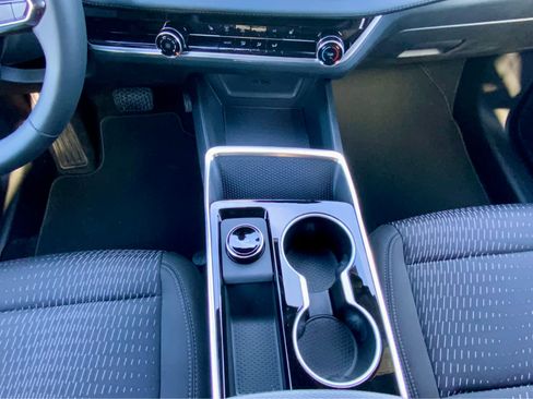 New 2026 Chevrolet Equinox LT image 41