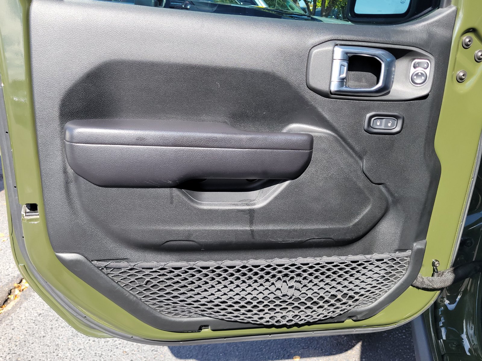 Used 2021 Jeep Gladiator Mojave AWD/4WD image 7