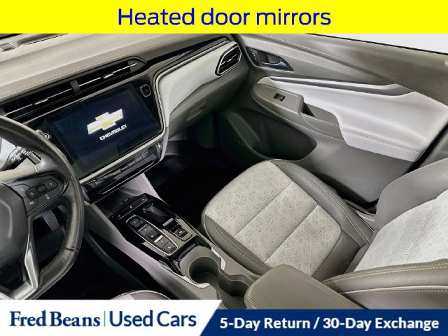 Used 2022 Chevrolet Bolt EUV Premier w/ Sun & Sound Package FWD image 29