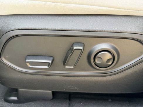 New 2026 Jeep Cherokee Limited image 15