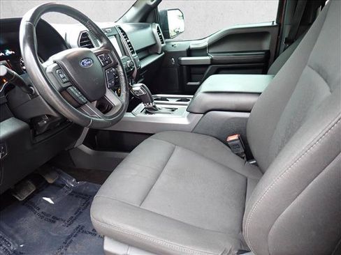 Used 2018 Ford F150 XLT w/ Equipment Group 302A Luxury AWD/4WD image 12