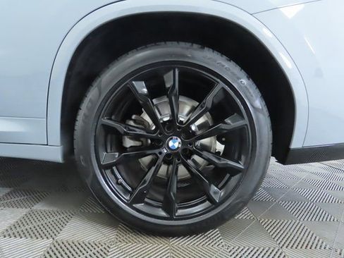 Used 2023 BMW X4 xDrive30i w/ M Sport Package image 32