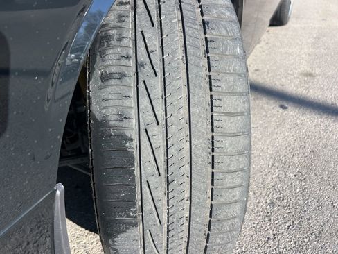 Used 2013 Dodge Challenger SRT8 w/ Harman Kardon Audio Group image 26