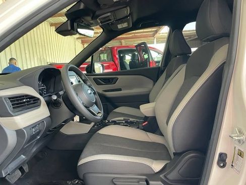 Used 2026 Subaru Forester AWD/4WD image 10