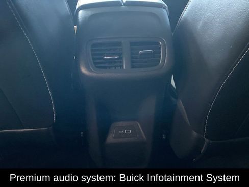 Used 2025 Buick Envision Sport Touring AWD/4WD image 9