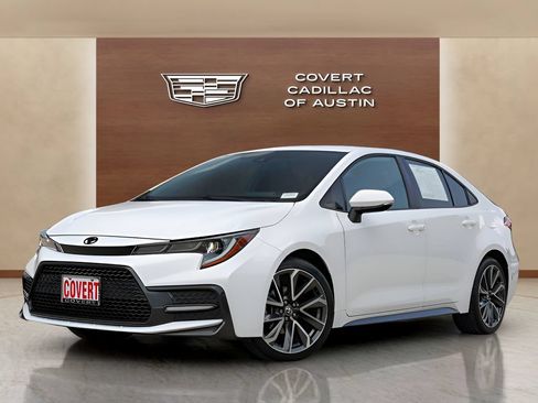 Used 2021 Toyota Corolla SE FWD image 1