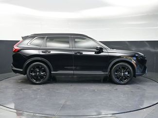 Used 2025 Honda CR-V Sport Touring video 4