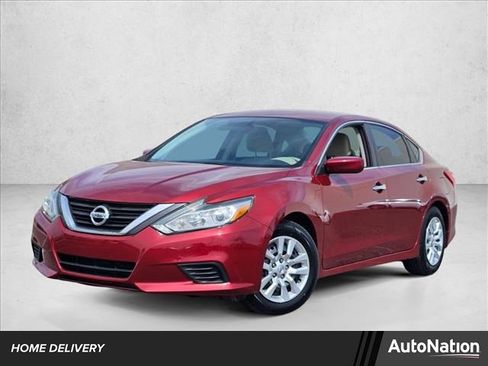 Used 2016 Nissan Altima 2.5 S w/ Power Driver Seat Package FWD image 1