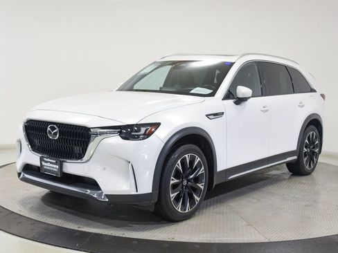 Used 2024 MAZDA CX-90 Plug-In Hybrid w/ Premium Plus AWD/4WD image 19