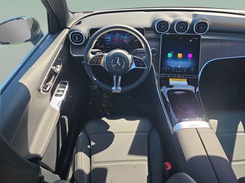 Certified 2026 Mercedes-Benz GLC 300 image 11
