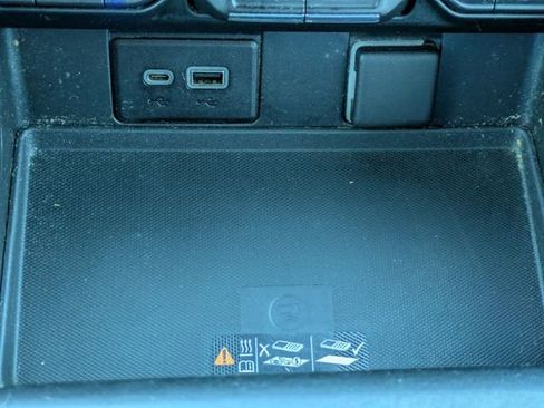 Used 2022 Chevrolet Tahoe Premier RWD image 27
