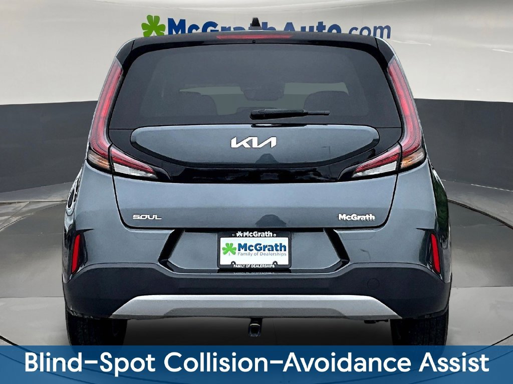 Used 2023 Kia Soul LX w/ Option Group 015 FWD image 7
