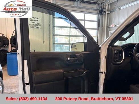 Used 2022 Chevrolet Silverado 1500 LT image 11