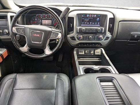 Used 2018 GMC Sierra 1500 SLT image 15