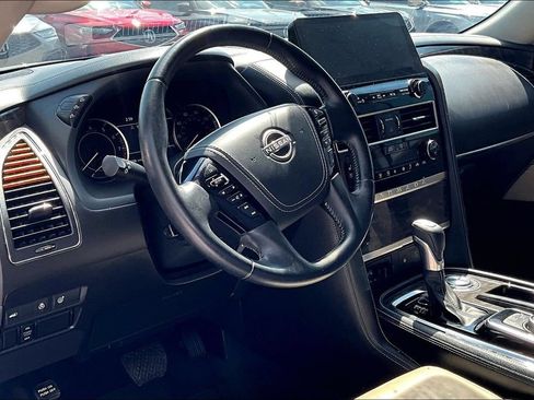 Used 2022 Nissan Armada Platinum w/ Captain's Chairs Package RWD image 15