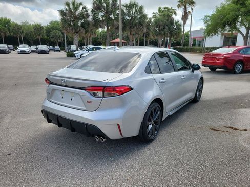 New 2026 Toyota Corolla SE FWD image 3