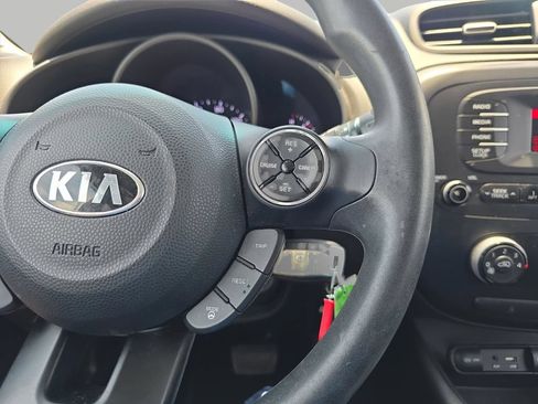 Used 2016 Kia Soul FWD image 20