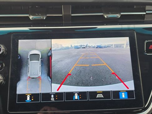 Used 2022 Chevrolet Bolt LT w/ Infotainment Package image 20