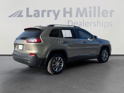 Used 2021 Jeep Cherokee Latitude Plus image 5