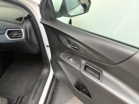 Used 2019 Chevrolet Equinox LT FWD image 34