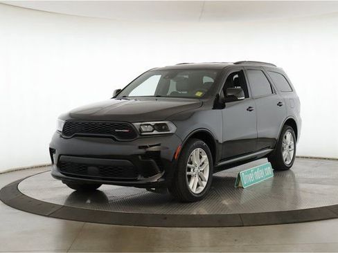 Used 2025 Dodge Durango GT image 10