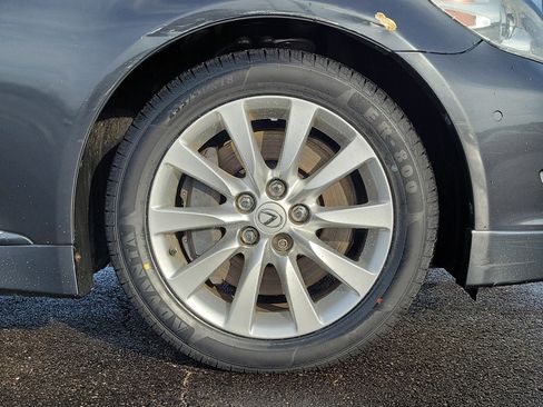 Used 2011 Lexus LS 460 AWD w/ Luxury Value Edition image 5