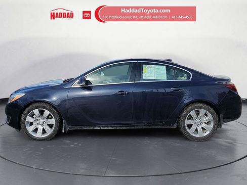 Used 2016 Buick Regal Premium image 2