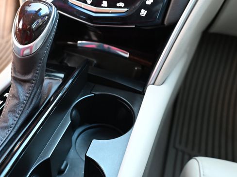 Used 2016 Cadillac XTS Luxury w/ Driver Awareness Package image 24