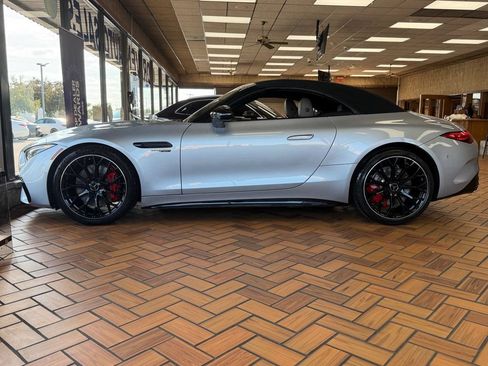 Used 2022 Mercedes-Benz SL 55 AMG 4MATIC image 29