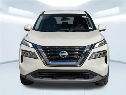 Used 2023 Nissan Rogue SV FWD image 10