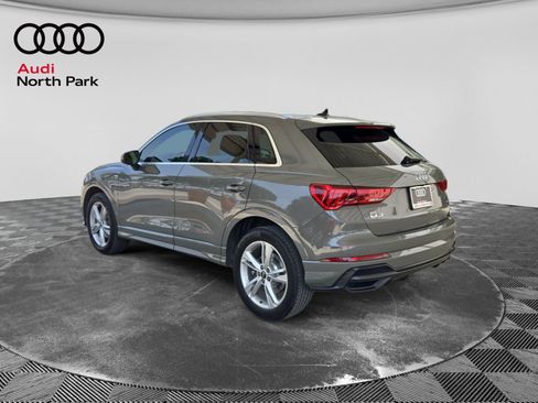 Certified 2022 Audi Q3 2.0T Premium Plus AWD/4WD image 3