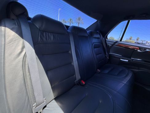 Used 2003 Cadillac De Ville Limousine FWD image 18
