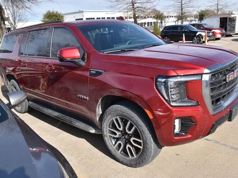 Used 2024 GMC Yukon XL AT4 w/ Technology Package image 5