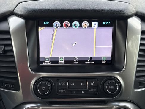 Used 2015 Chevrolet Suburban LT image 27