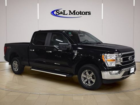 Used 2023 Ford F150 XLT w/ XTR Package AWD/4WD image 12