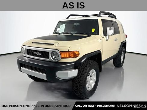 Used 2008 Toyota FJ Cruiser 4WD image 1