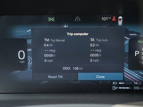 New 2026 Volvo XC90 T8 Plus w/ Protection Package Premier AWD/4WD image 41