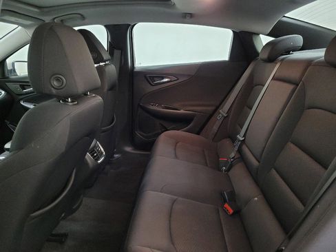 Used 2022 Chevrolet Malibu LT image 18