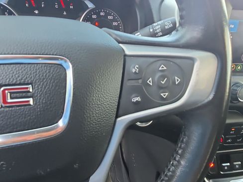 Used 2020 GMC Terrain SLE w/ Driver Convenience Package AWD/4WD image 23