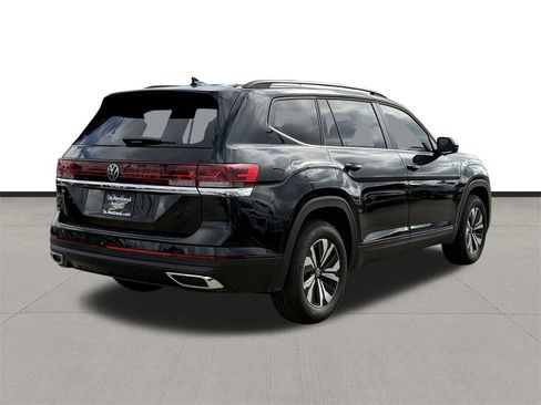 New 2026 Volkswagen Atlas SE image 5