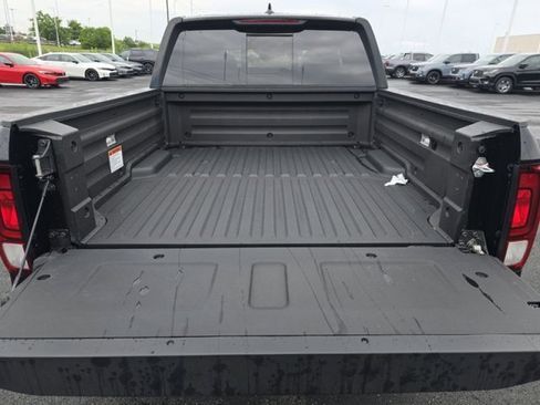 Used 2025 Honda Ridgeline Black Edition image 15
