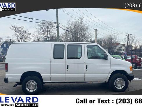 Used 2006 Ford E-350 and Econoline 350 Super Duty image 6