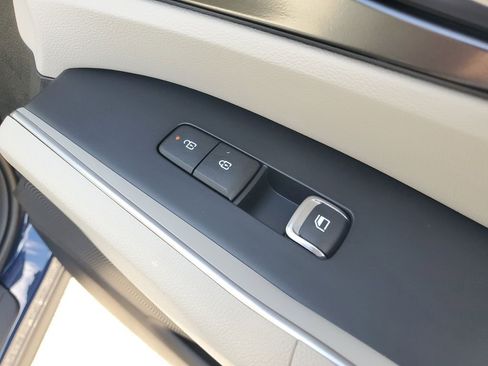 New 2026 Kia Sorento S FWD image 11