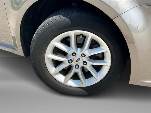 Used 2014 Ford Flex SE image 3