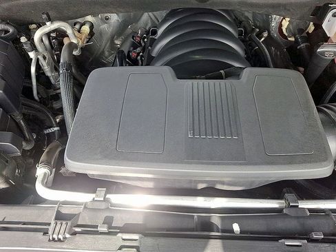 Used 2023 GMC Yukon SLT image 28